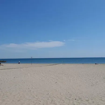 Des Aresquiers Semesterbostad