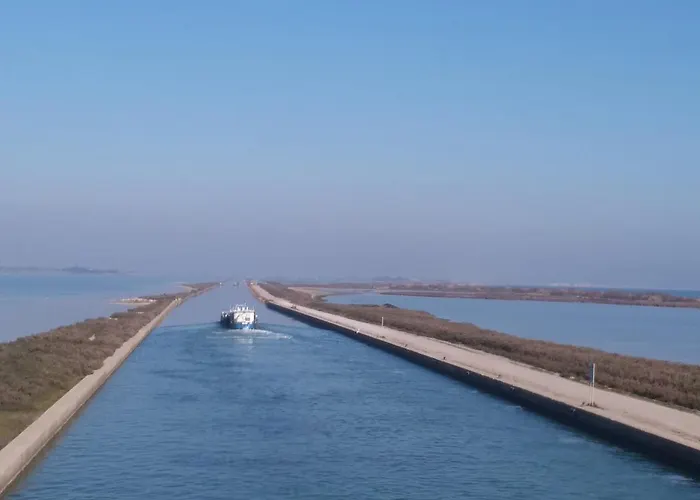 Cabanès Des Aresquiers *